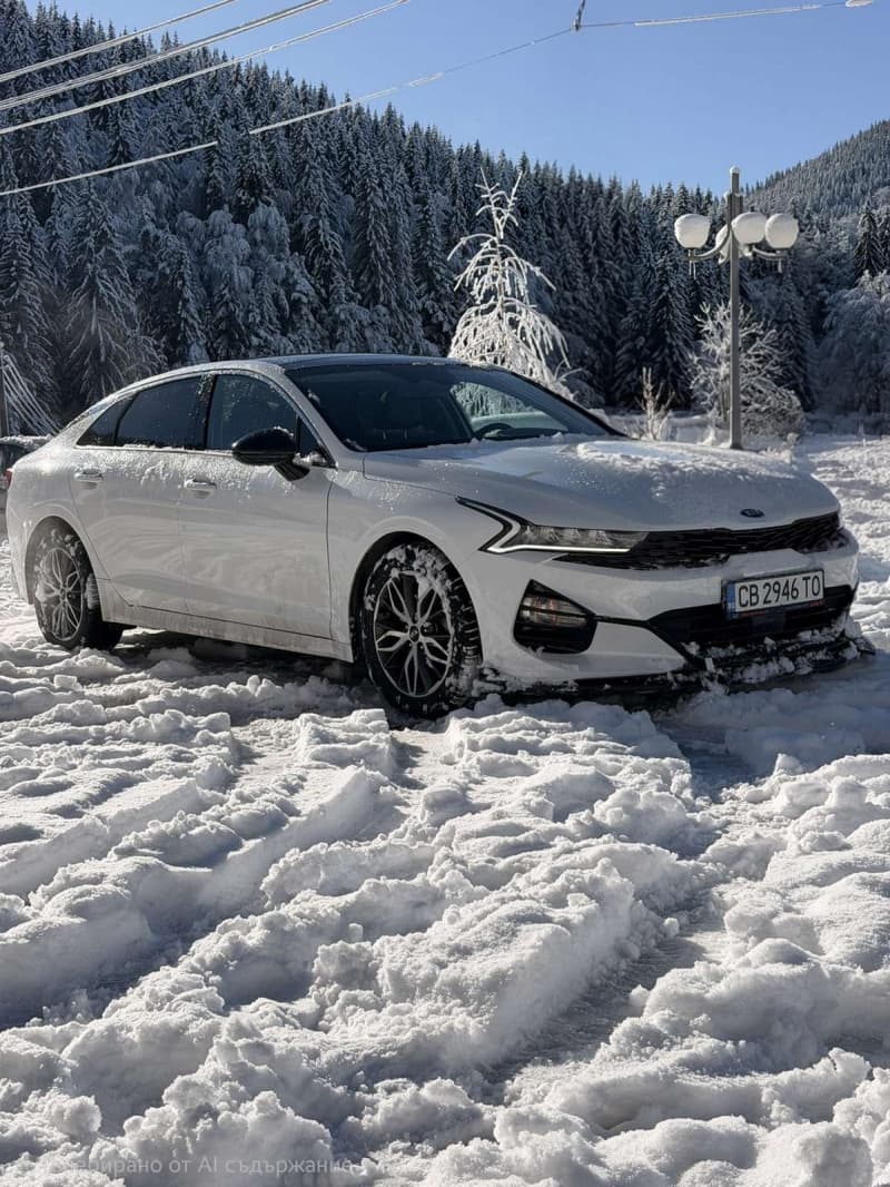 Зимата не е предизвикателство, а удоволствие с Kia K5 от CarsBG 11