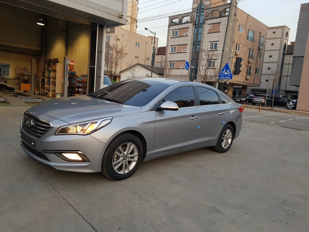 Hyundai Sonata Гаранция 1 или 2 г. газ течна
фаза .