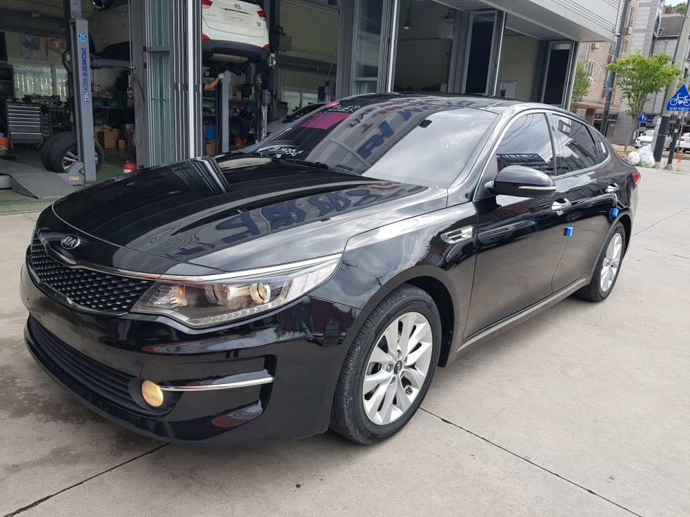 Kia K5 Nobels 2019 г. 47666 км.Всички екстри !