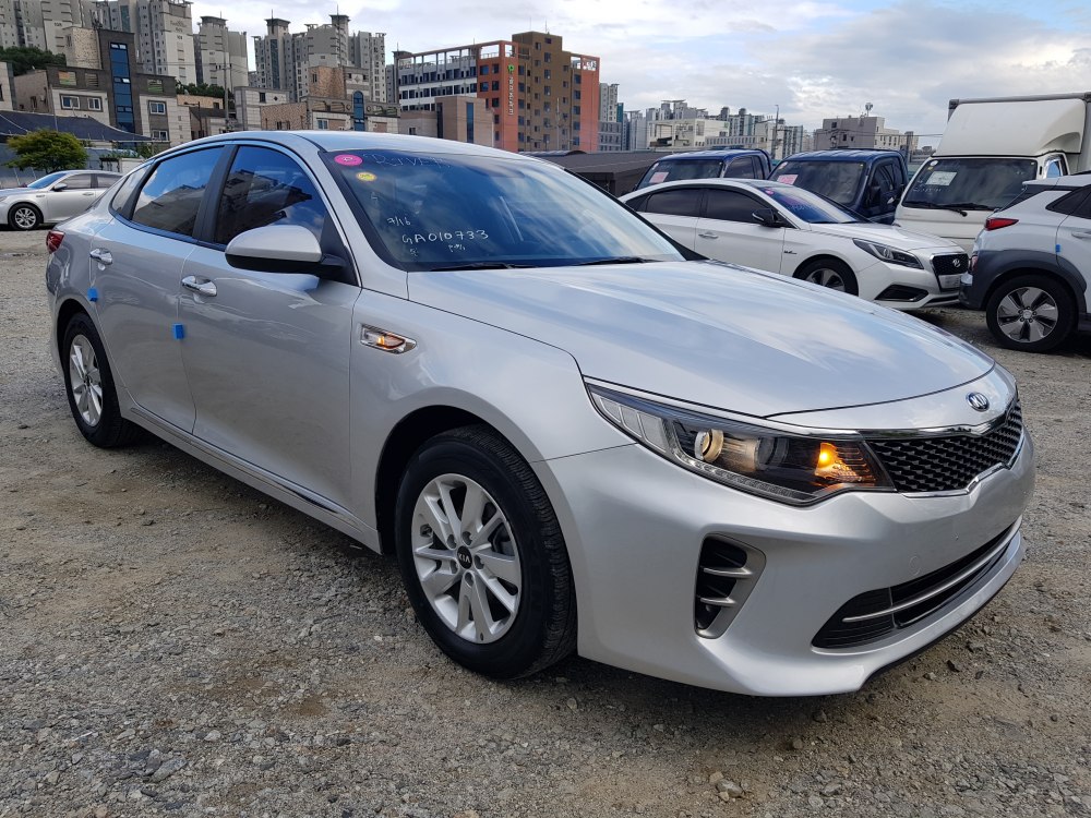 Kia K5
