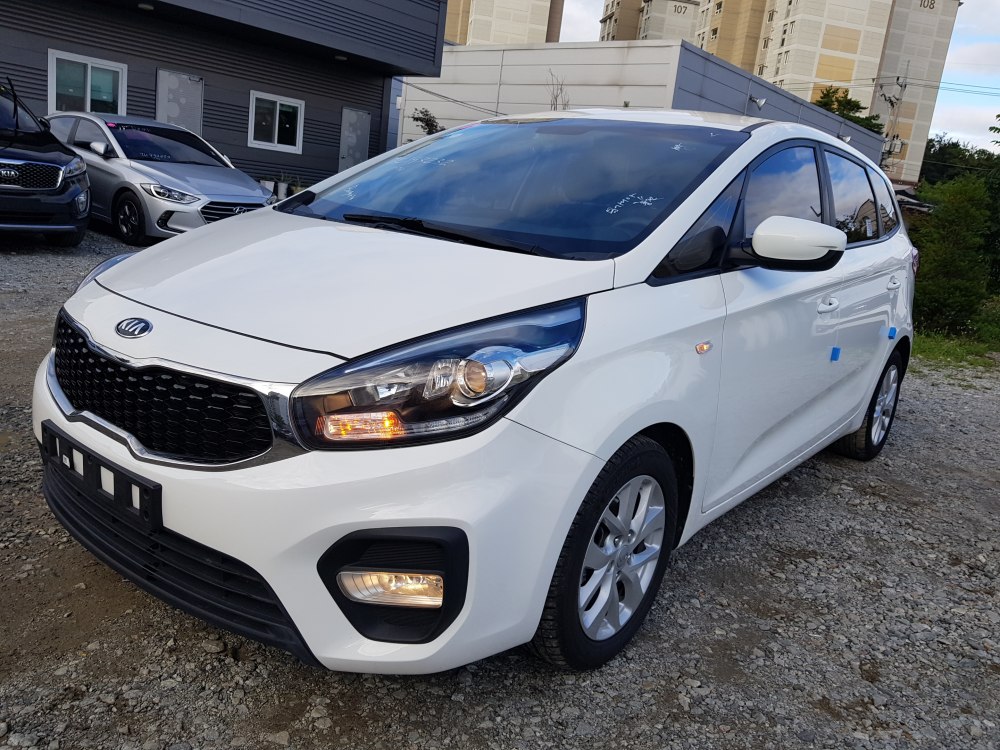 Kia Carens LPG DLX с 1г Гаранция
