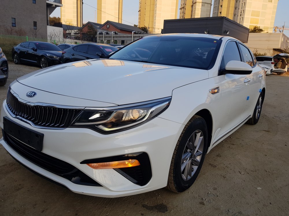 Kia K 5 LPG Март 2020, 