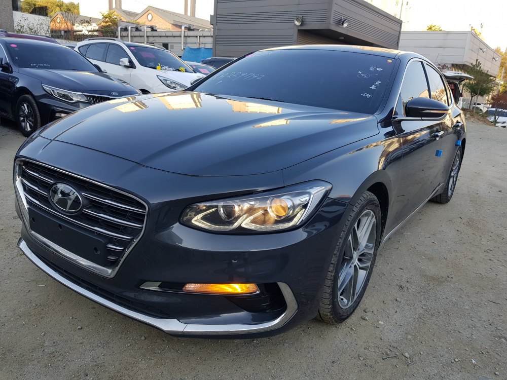 Hyundai Grandeur Гаранция 1 или 2 г. газ течна фаза .