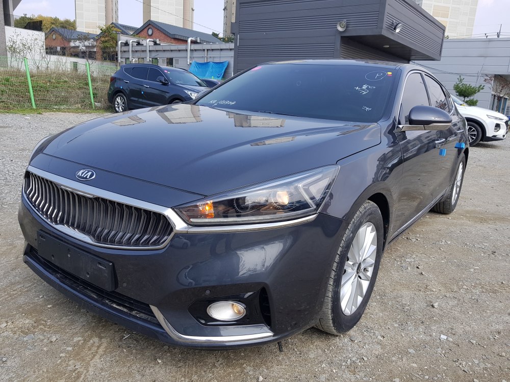 Kia K7 Гаранция 1 или 2 г. газ течна фаза .