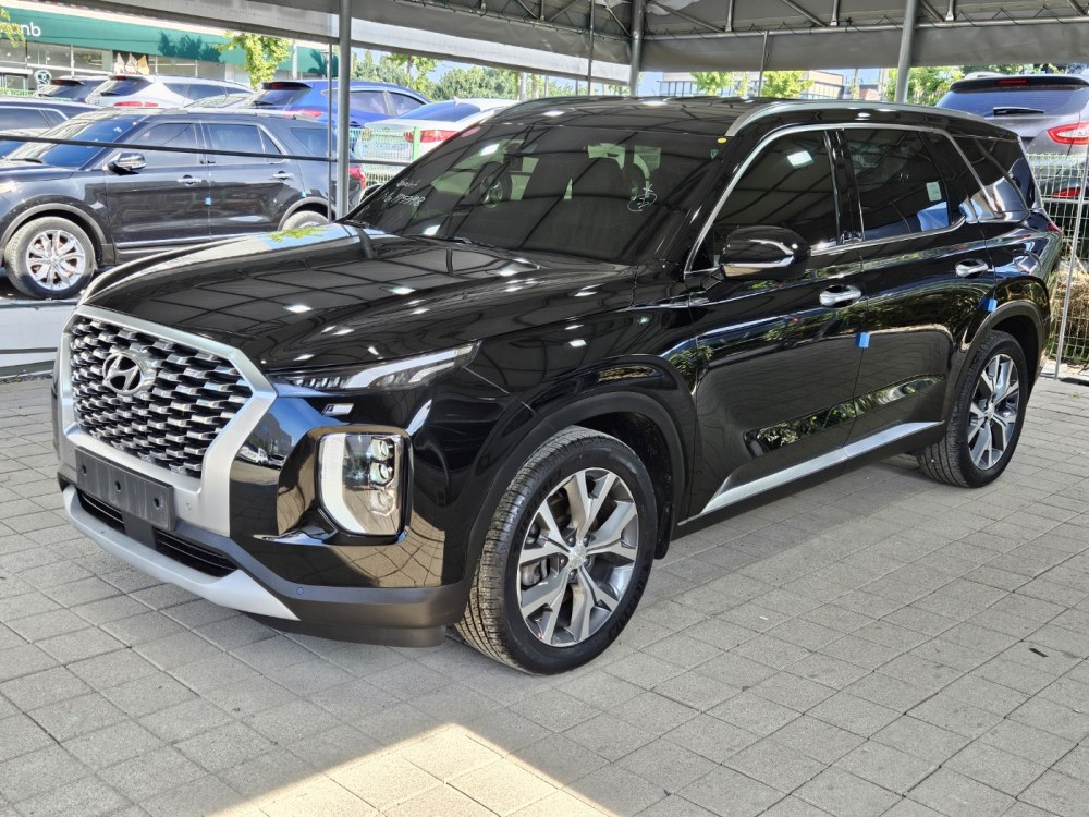 Hyundai Palisade Специална цена преди да 
пристигне!www.carsbg11.com