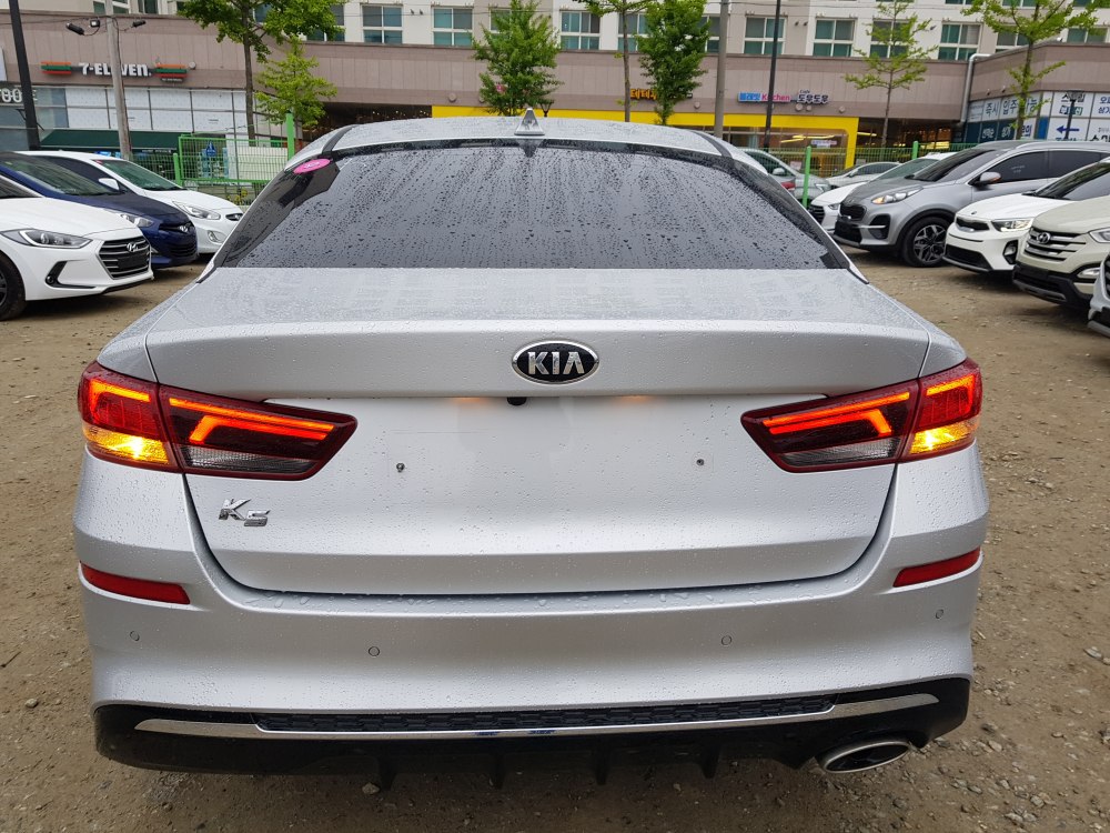 Kia K5 Prestige LPG 2,0 CARSBG11