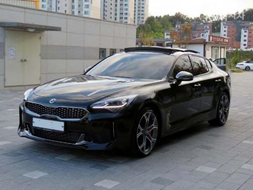 Kia Stinger 3.3 Turbo 4WD GT 2018г.