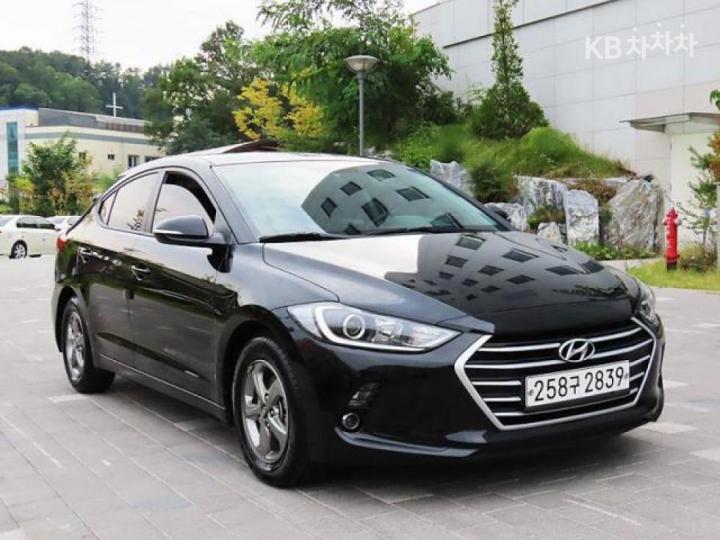 Hyundai Elantra 1,6 LPG 