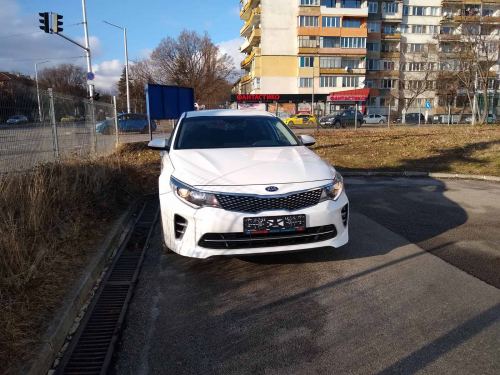 KIA K5 / Optima 2.0 LPi само на газ течна фаза с уникално оборудване