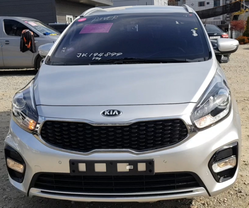 Kia Carens LPG само на газ с Гаранция 1 или 2г. 7 местен