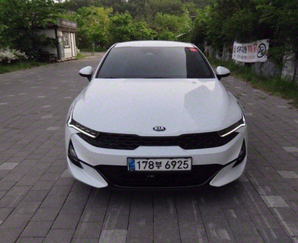 Kia New K5 (DL3) 2.0 LPI Prestige 
