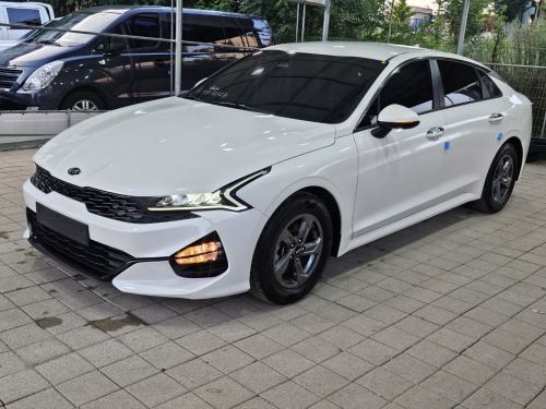 Kia K5 Kia K5 Коал с Гаранция и реални км. Лизинг и Серви