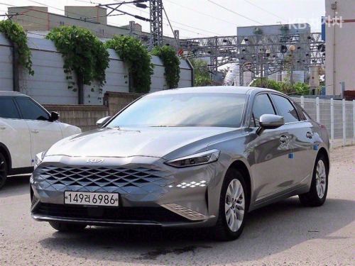 Kia K8 Сигурна поръчка.Осигурен сервиз.Части.Гаранция !
Намира се в Южна Корея